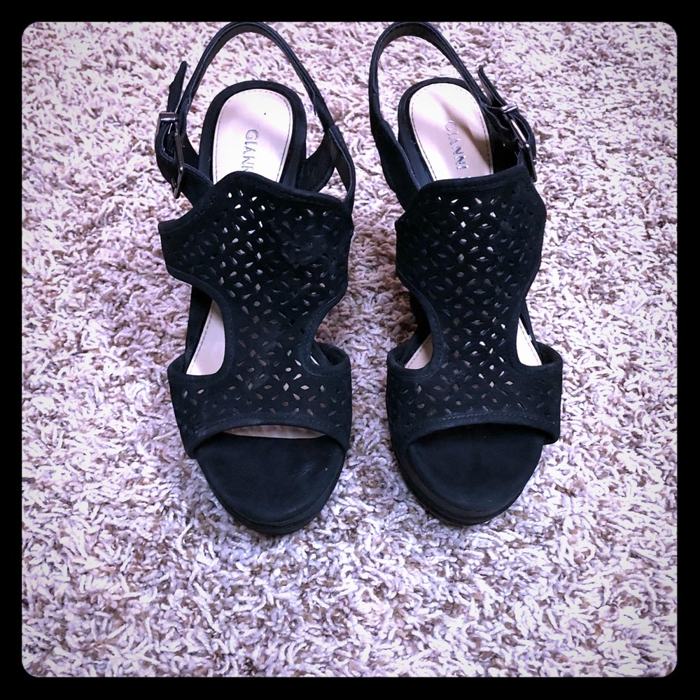 Gianni Bini cutout wedges